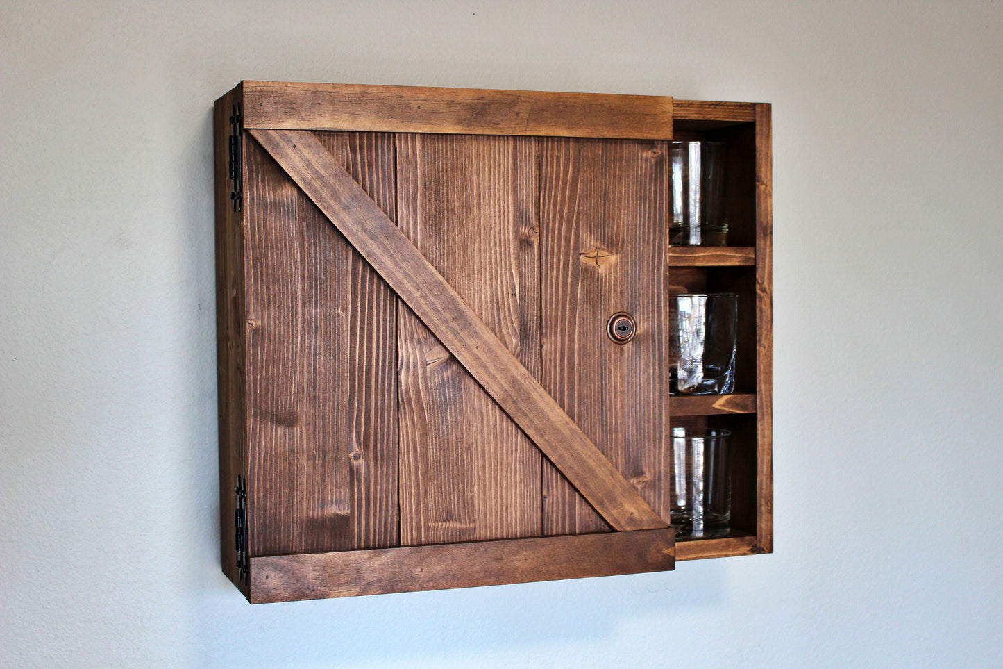 Mini Barn Door Wooden Bar Liquor Cabinet with Lock