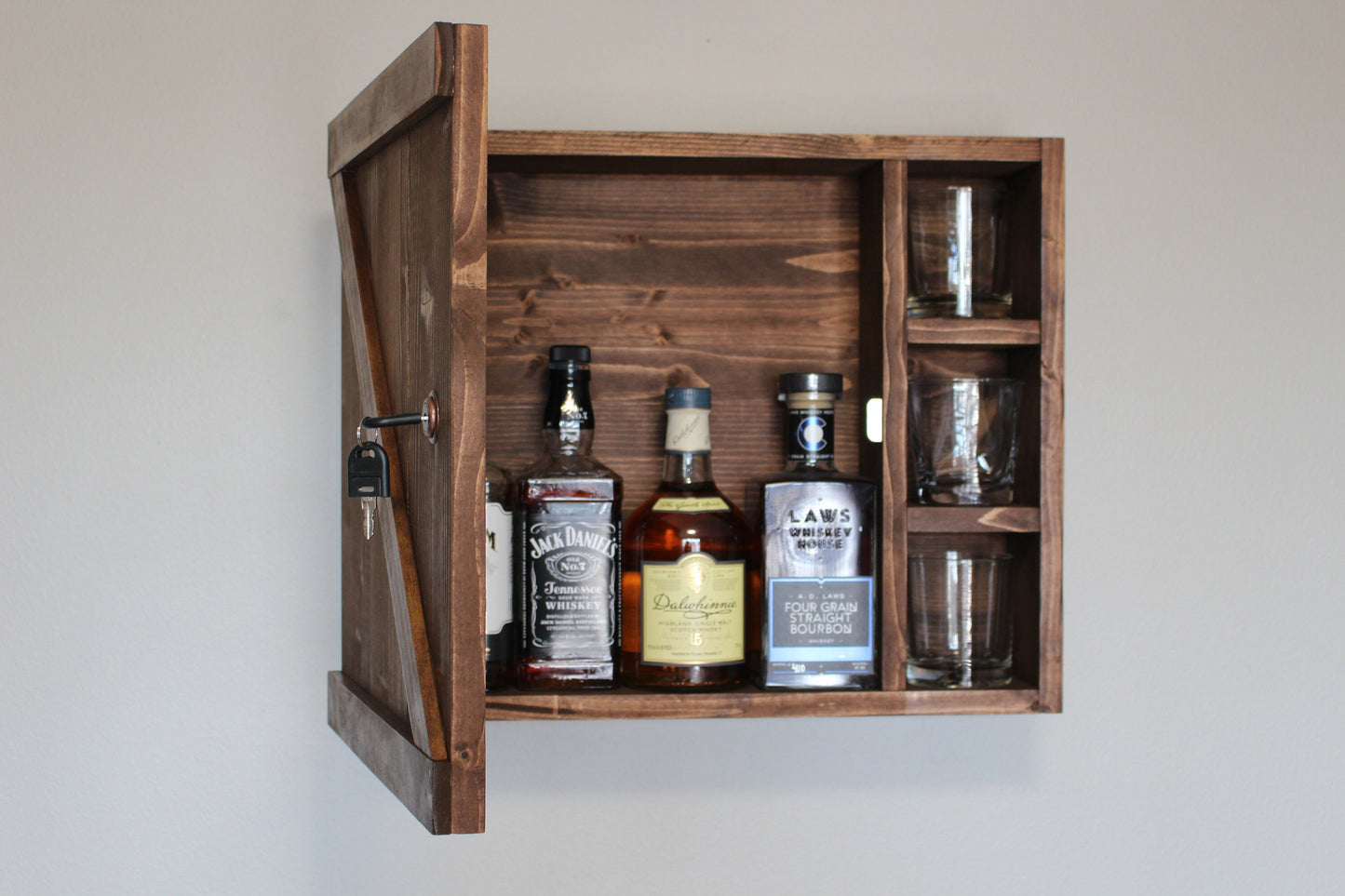 Mini Barn Door Wooden Bar Liquor Cabinet with Lock